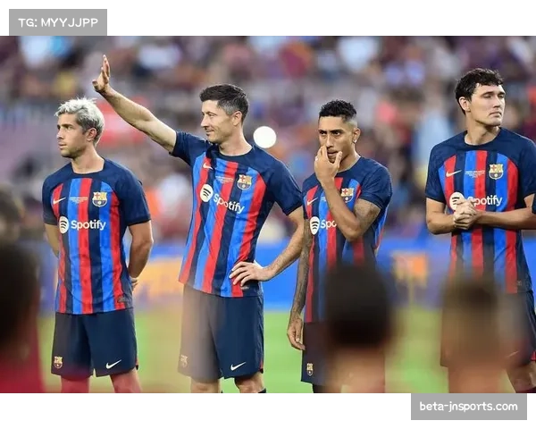 巴萨攻防表现均衡但净胜分有限,排名暂居联赛中游 巴萨攻防表现均衡但净胜分有限,排名暂居联赛中游